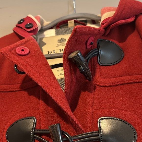 Burberry Mersey Duffle Coat in Burgundy Size US 6 - Picture 5 of 11